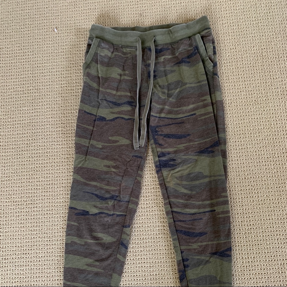 Camo Joggers South Moon Under